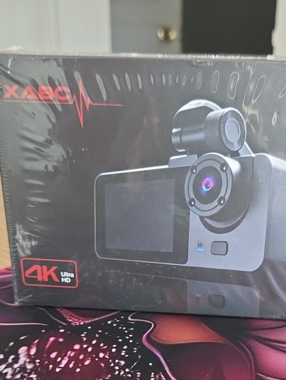 Black Dash Cam Box with Feature Icons